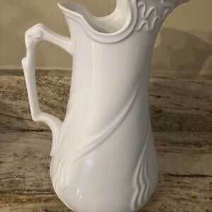 I. Godinger & Co. Porcelain Ivory 5” Pitcher